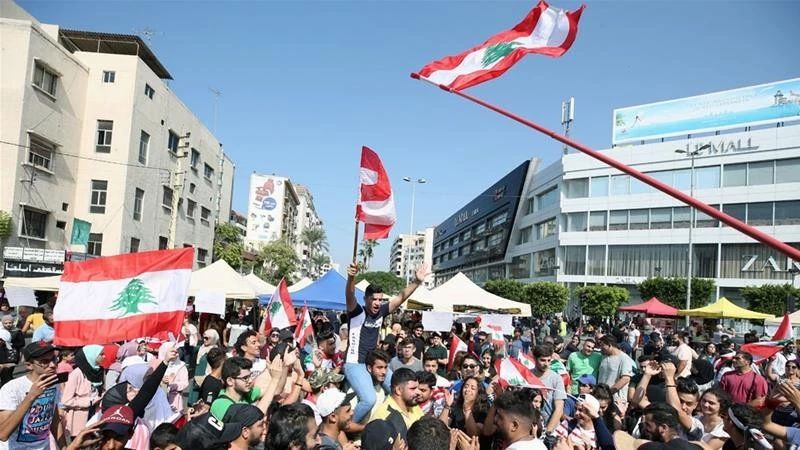 黎巴嫩爆发大规模民众示威罢工，货物无法清关