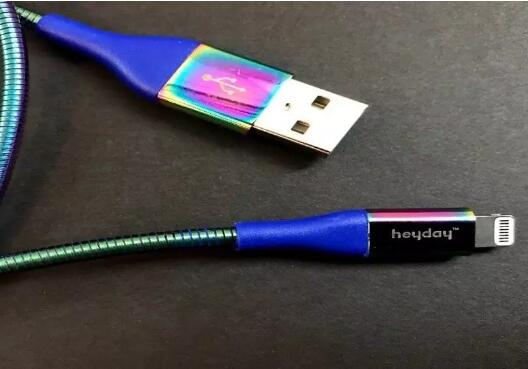 Target紧急召回90000条USB充电线，产品安全问题不容忽视