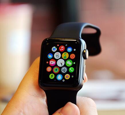 Apple Watch 5发布在即，苹果Apple Watch表带新专利专利曝光,可自动收缩